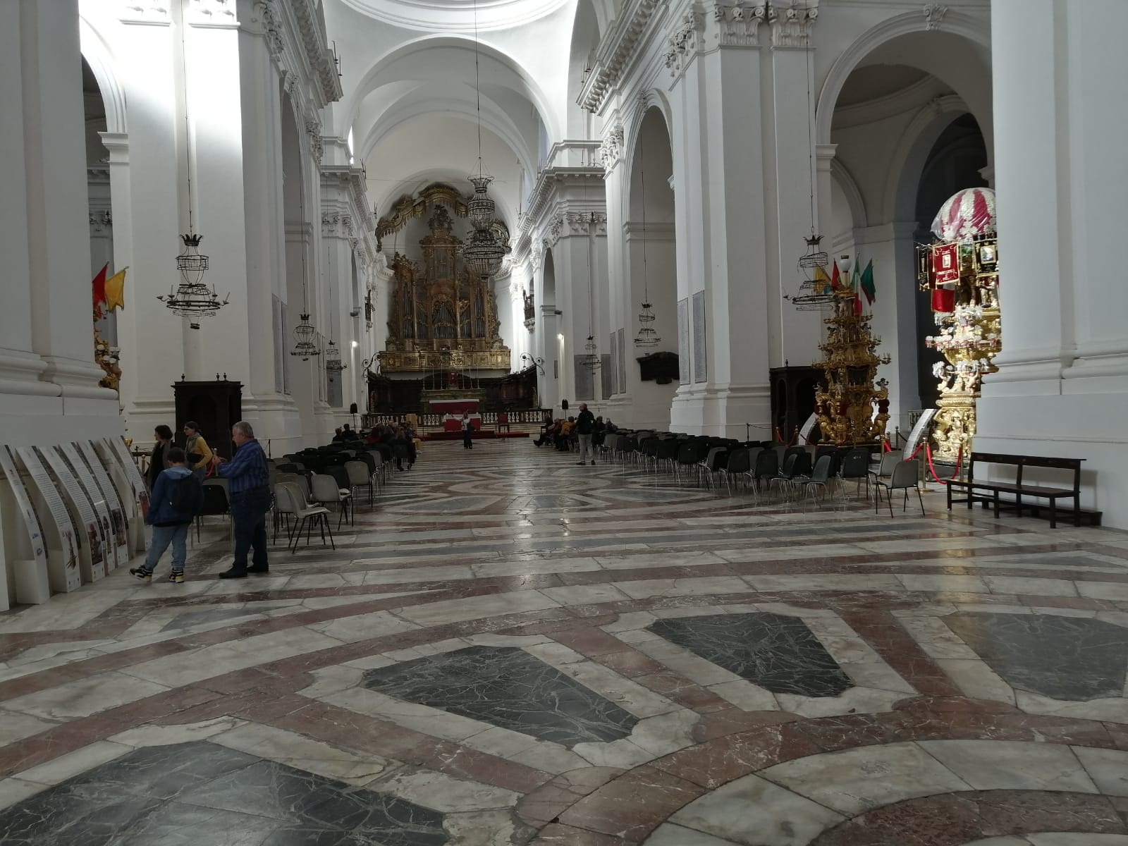 Passeggiando per le vie della nostra città con la guida di Roberto Fiasco